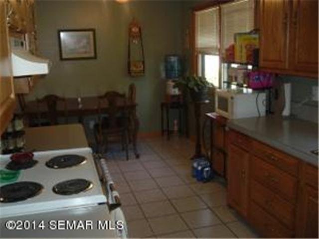 416 S Hokah St, Caledonia, MN 55921 photo 7