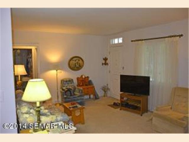 810 John Farry Pl, Albert Lea, MN 56007 photo 4