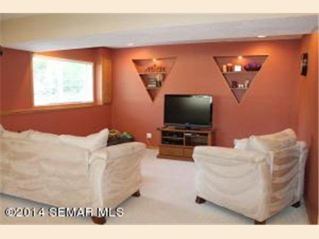 621 Glendale St, Owatonna, MN 55060 photo 14