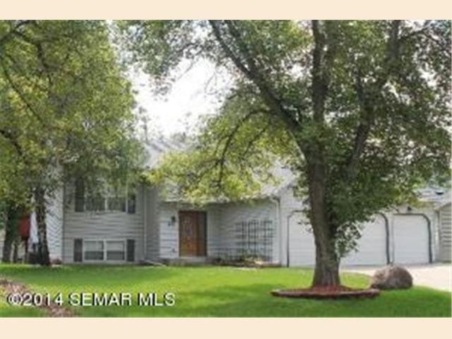621 Glendale St, Owatonna, MN 55060 photo 1