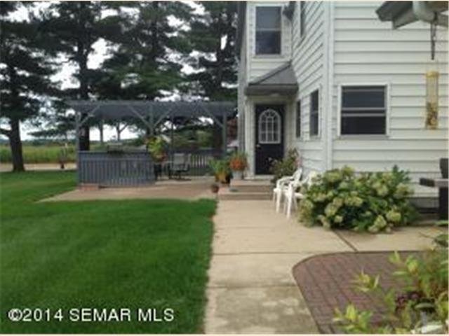 608 E Adams St, Caledonia, MN 55921 photo 6