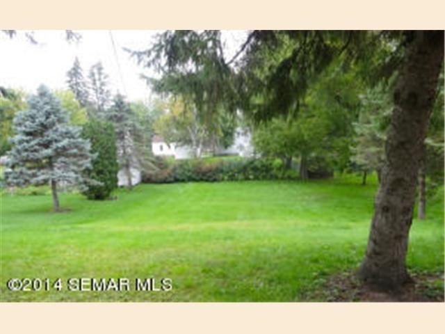 631 7th St E, Albert Lea, MN 56007 photo 2