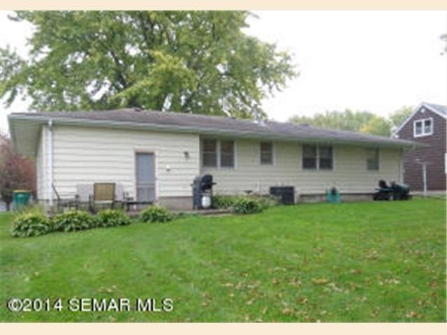 934 S 3rd Ave, Albert Lea, MN 56007 photo 2