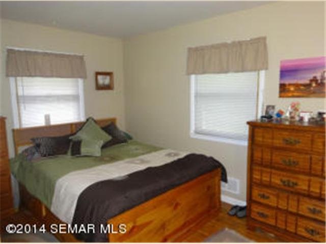 934 S 3rd Ave, Albert Lea, MN 56007 photo 13