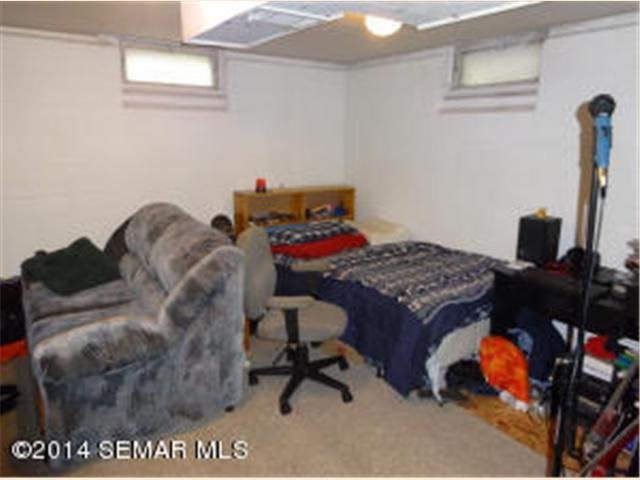 934 S 3rd Ave, Albert Lea, MN 56007 photo 19
