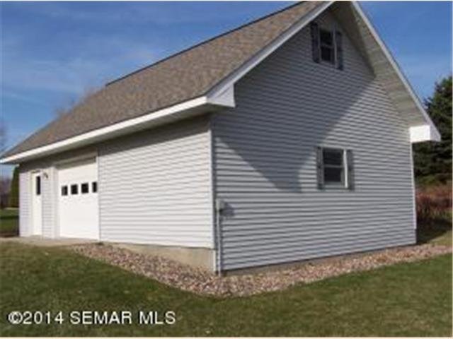 509 Maple Ln, Spring Valley, MN 55975 photo 4
