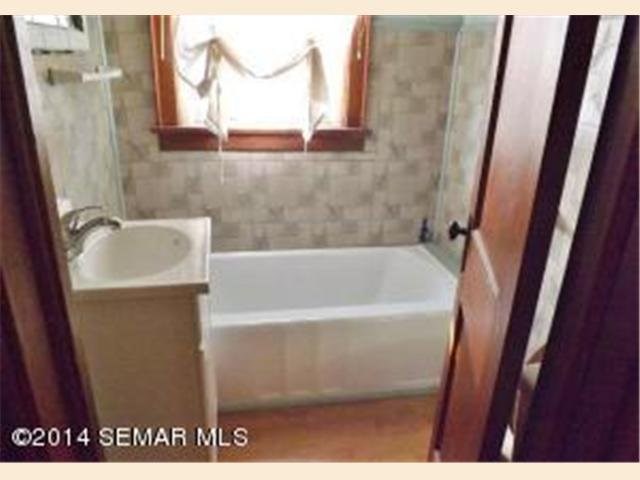 18077 160th St, Spring Valley, MN 55975 photo 4