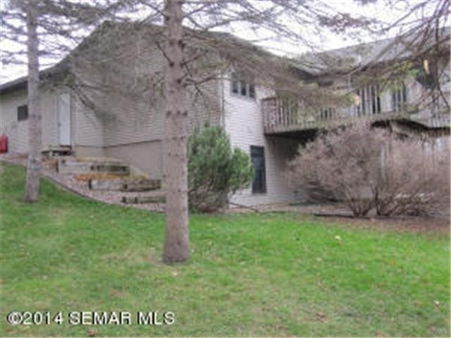 719 Hillcrest Ave, La Crescent, MN 55947 photo 5