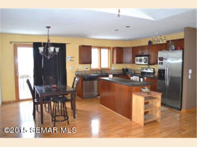 19 Rollins Dr, Elgin, MN 55932 photo 6