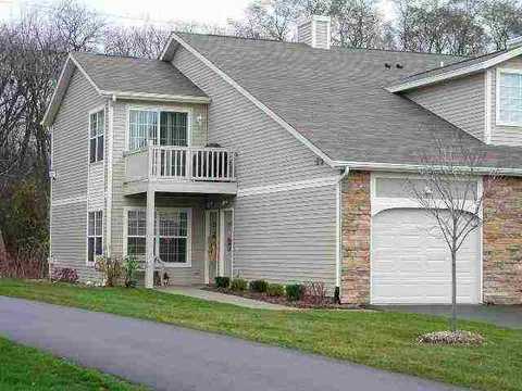 2535 Edgewood Dr, Beloit, WI 53511 photo 1
