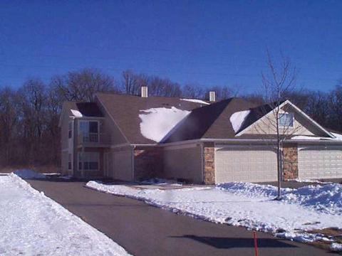 2543 Edgewood Dr, Beloit, WI 53511 photo 1