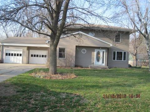 2013 E Ridge Rd, Beloit, WI 53511 photo 1