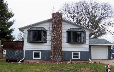 606 E 6th Ave, Brodhead, WI 53520 photo 1
