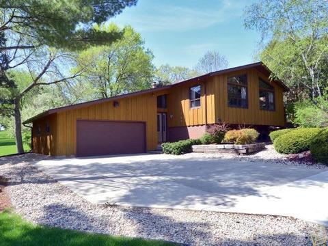 5775 Devoro Rd, Fitchburg, WI 53711 photo 1