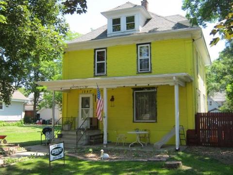 1041 8th St, Beloit, WI 53511 photo 1