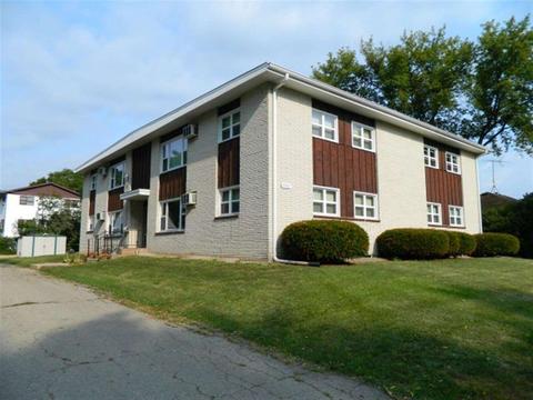 2317 18th Ave, Monroe, WI 53566 photo 1