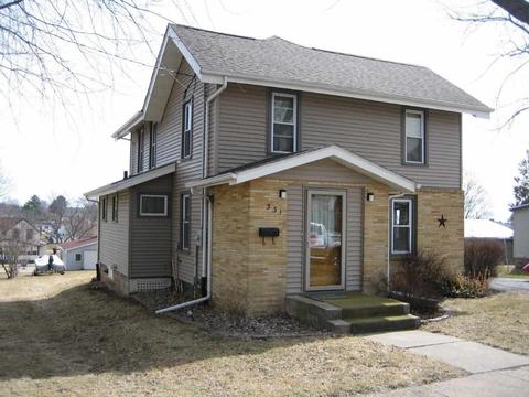 331 N Monroe St, Lancaster, WI 53813 photo 1