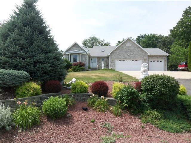 2360 Casey Ct, Beloit, WI 53511 photo 1