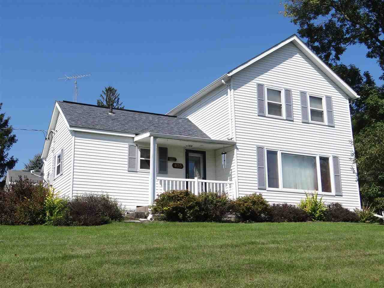435 Mill St, Bloomington, WI 53804 photo 1