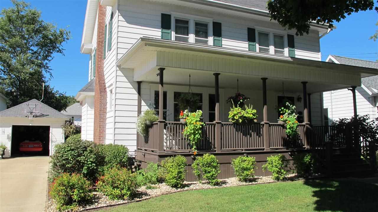 903 E 3rd Ave, Brodhead, WI 53520 photo 1