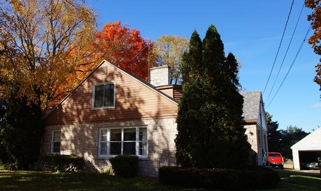 664 Hall St, Ripon, WI 54971 photo 1