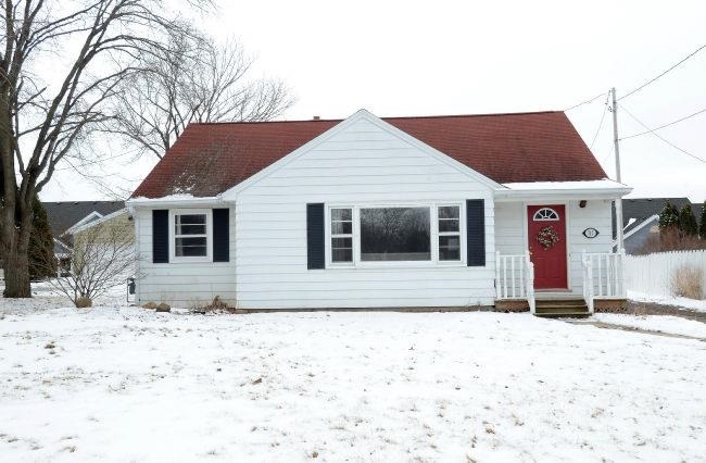 717 E Holum St, De Forest, WI 53532 photo 1