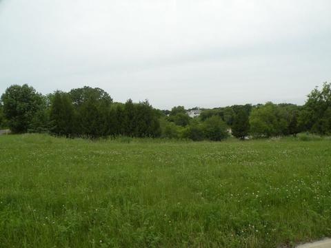 210 Glacial Ter, Ripon, WI 54971