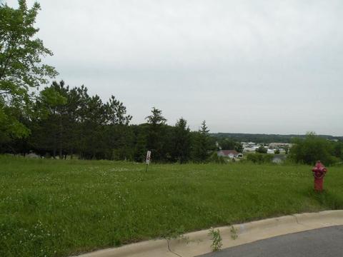 226 Glacial Ter, Ripon, WI 54971