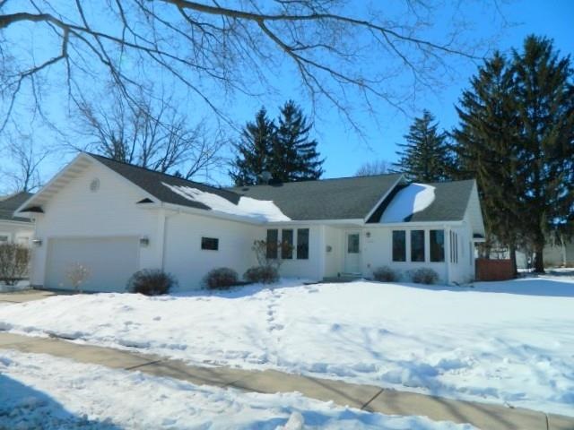 2307 14th Ave, Monroe, WI 53566 photo 1