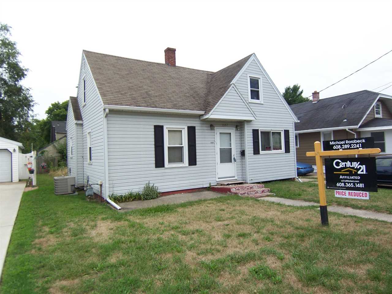 1667 Royce Ave, Beloit, WI 53511 photo 1