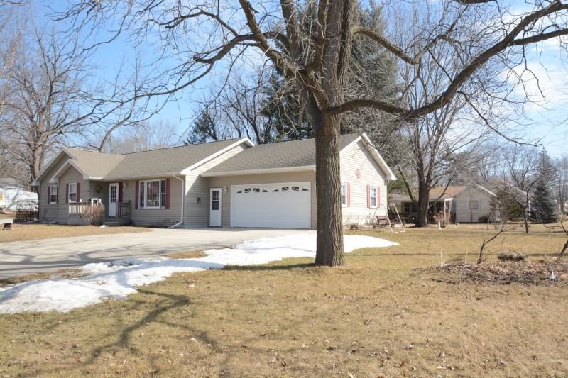 2201 Grace Ave, Beloit, WI 53511 photo 1