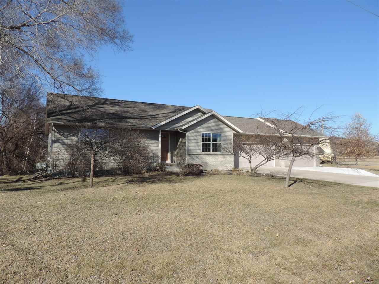 w10912 Eagle Drive, Lodi, WI 53555 photo 1