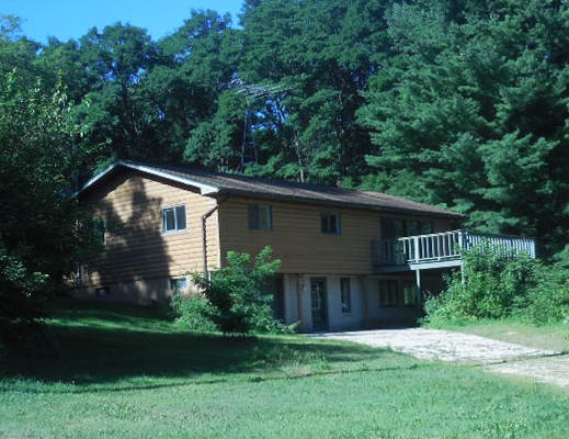 114 E Cox Rd, Edgerton, WI 53534 photo 1