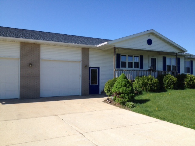 w2935 Sand Crane Drive, Belleville, WI 53508 photo 1