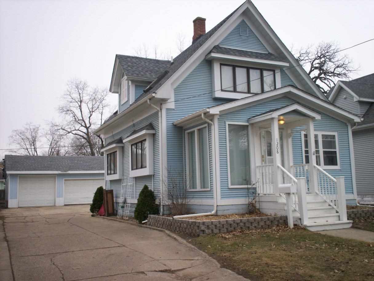 1208 Eaton Ave, Beloit, WI 53511 photo 1