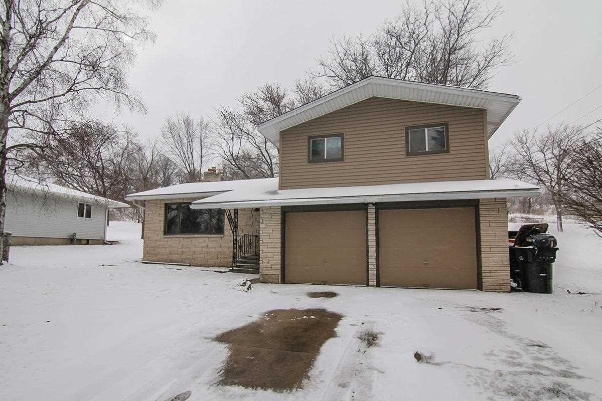 309 Sunset Dr, Deforest, WI 53532 photo 1