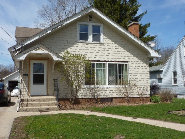 1668 Prairie Ave, Beloit, WI 53511 photo 1
