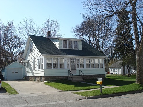 328 Shepard St, Ripon, WI 54971 photo 1