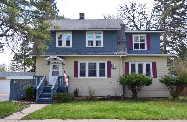403 Lincoln Ave, Reeseville, WI 53579 photo 1