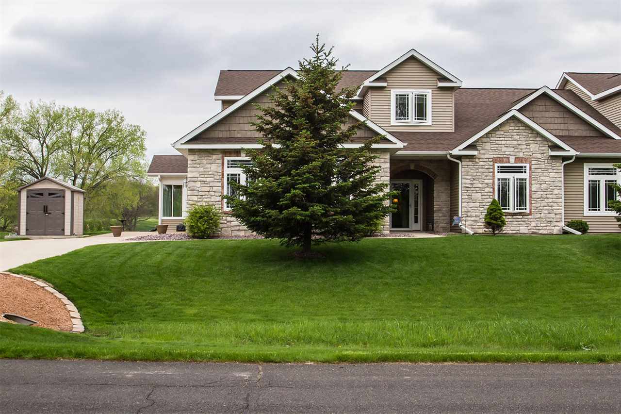 4602 Golf Dr, Windsor, WI 53598 photo 1