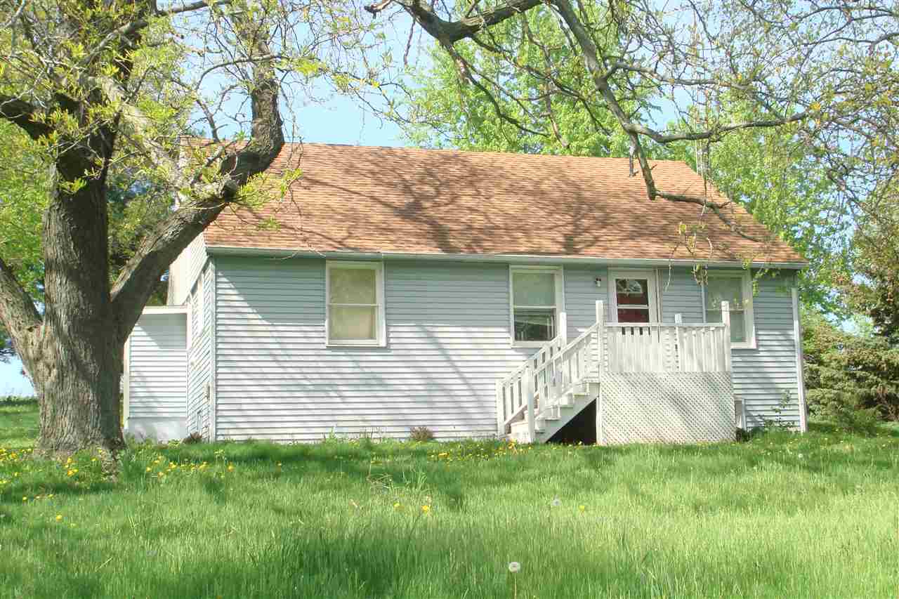 6145 E Klug Rd, Milton, WI 53563 photo 1