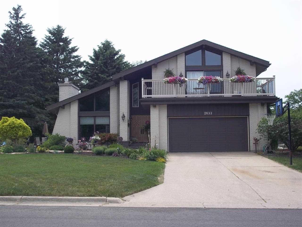 2633 20th Ave, Monroe, WI 53566 photo 1