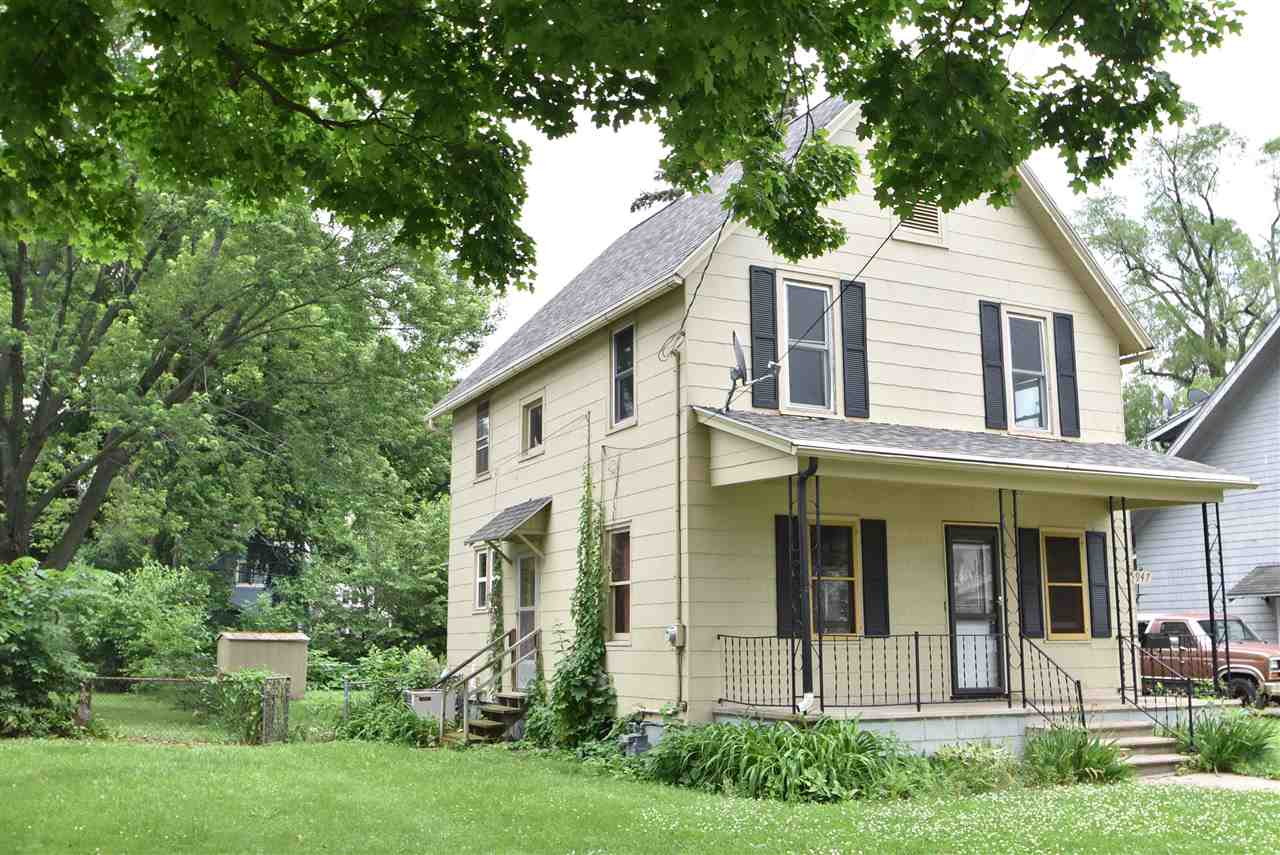 947 Mckinley Ave, Beloit, WI 53511 photo 1
