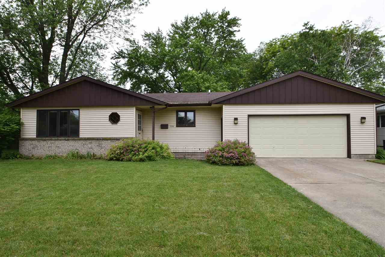 1716 Mary St, Beloit, WI 53511 photo 1