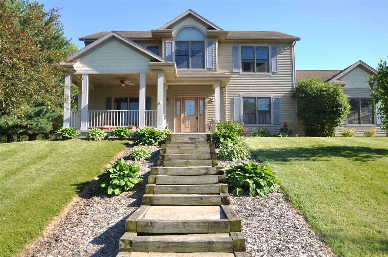 955 Fairway Cir, Plain, WI 53577 photo 1