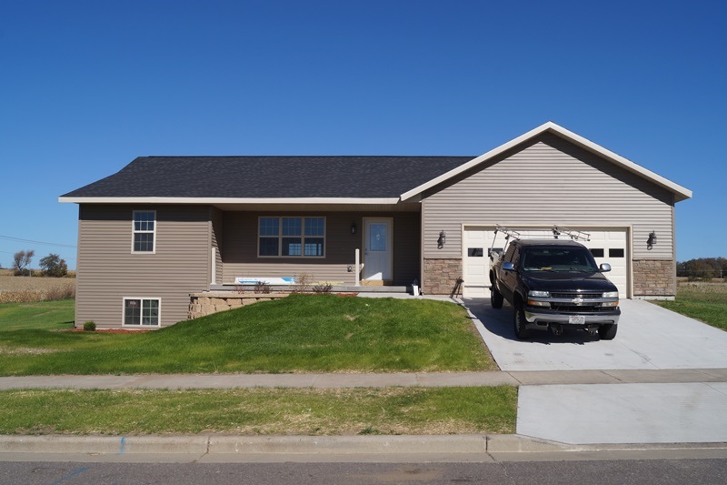 1401 20th St, Baraboo, WI 53913 photo 1