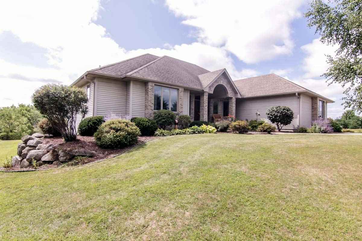 5905 County Road A, Brooklyn, WI 53521 photo 1