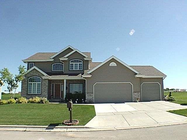 915 Rumley Run, De Forest, WI 53532 photo 1