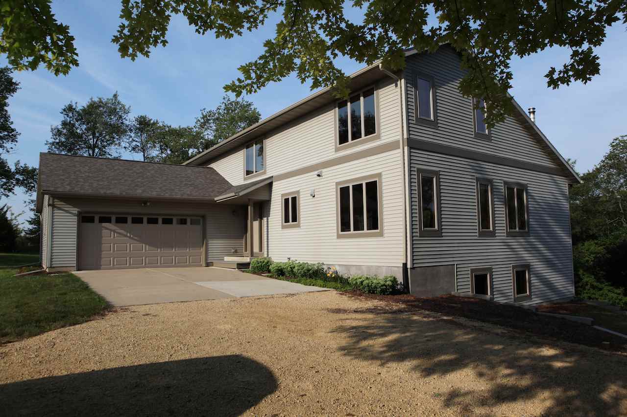 n9560 Argue Road, New Glarus, WI 53574 photo 1
