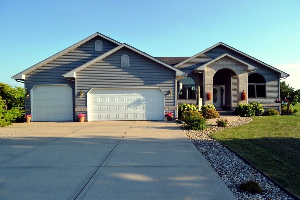 n9588 Carla Drive, Belleville, WI 53508 photo 1